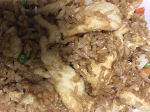 Order L午 .Chicken Fried Rice 几炒饭L4 food online from Moon Wok store, Lenexa on bringmethat.com