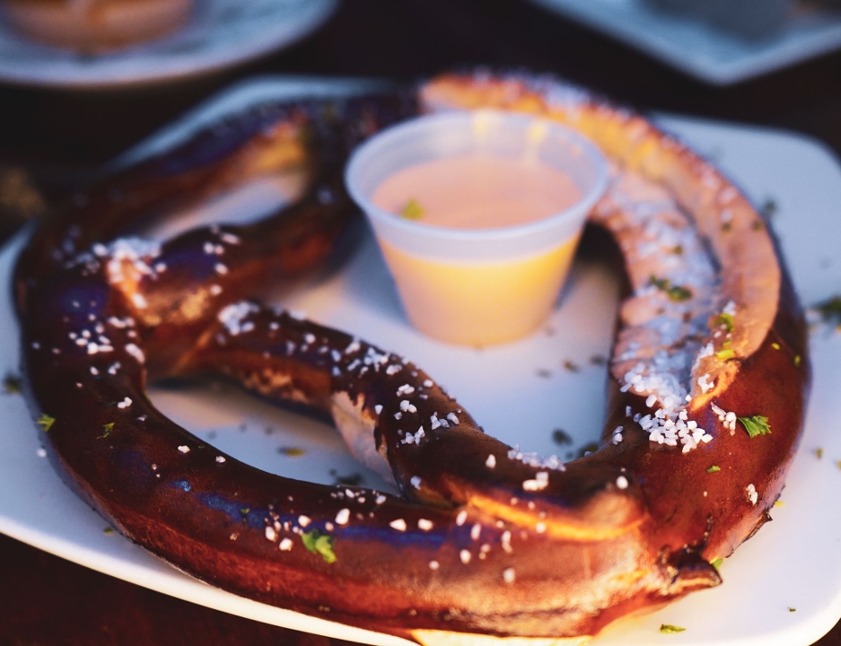 Order Jumbo Pretzel food online from Shore House Bar & Grill store, Point Pleasant Beach on bringmethat.com
