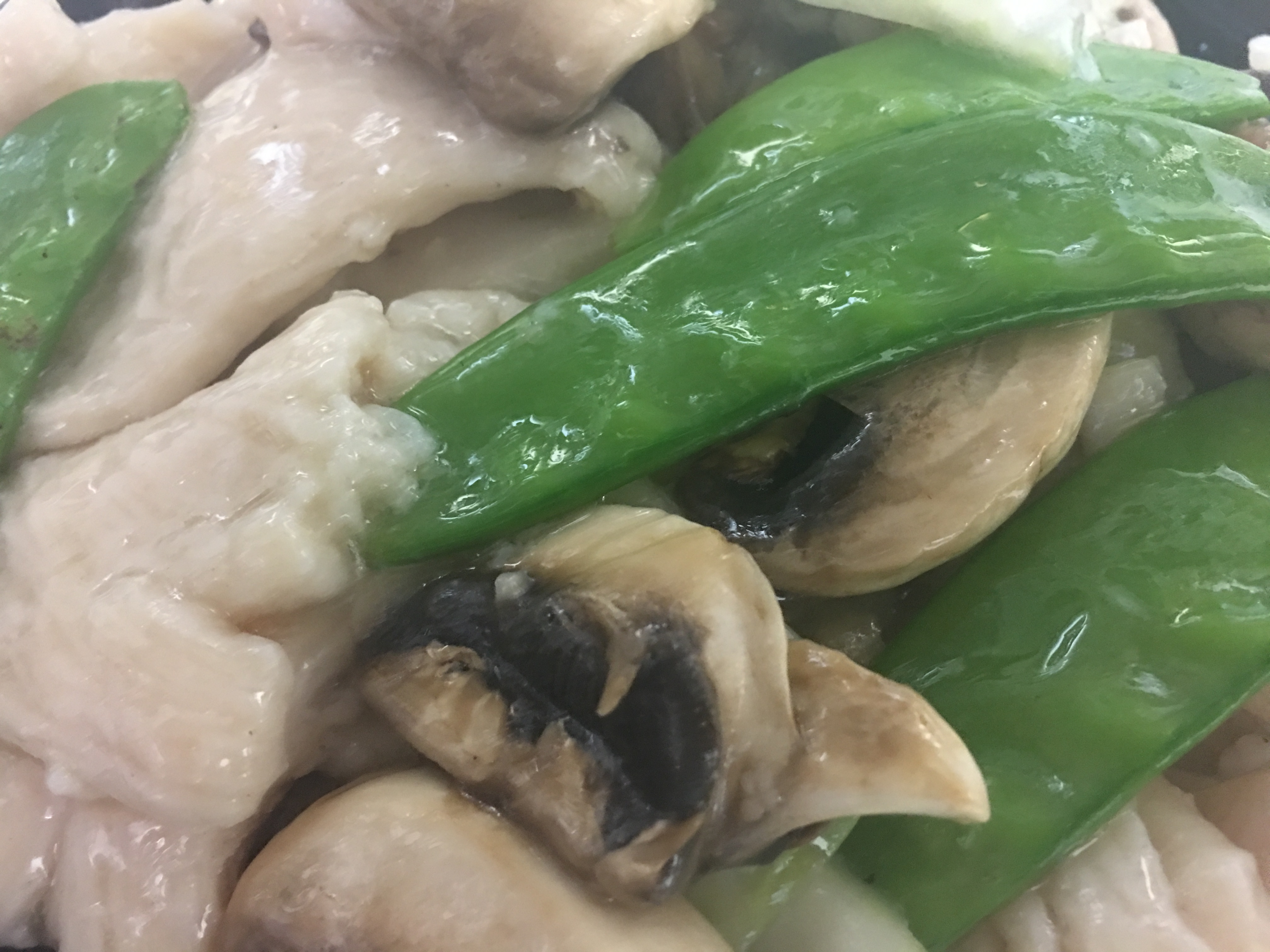 Order C2. Moo Goo Gai Pan food online from QQ Star China Cafe store, Friendswood on bringmethat.com