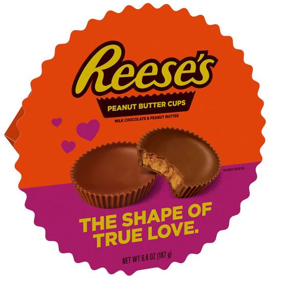 Order REESE'S Milk Chocolate and Peanut Butter Cups, Valentine's Day Candy, 6.6 oz, Gift Box food online from CVS store, WALKERTOWN on bringmethat.com