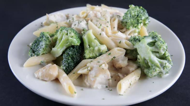 Order Chicken Broccoli Alfredo with Ziti food online from Comella store, Belmont on bringmethat.com