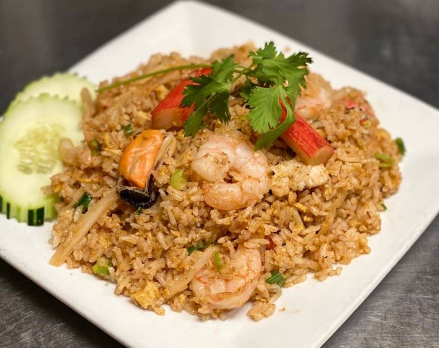 Order Seafood Fried Rice food online from Noodle World store, San Marino on bringmethat.com