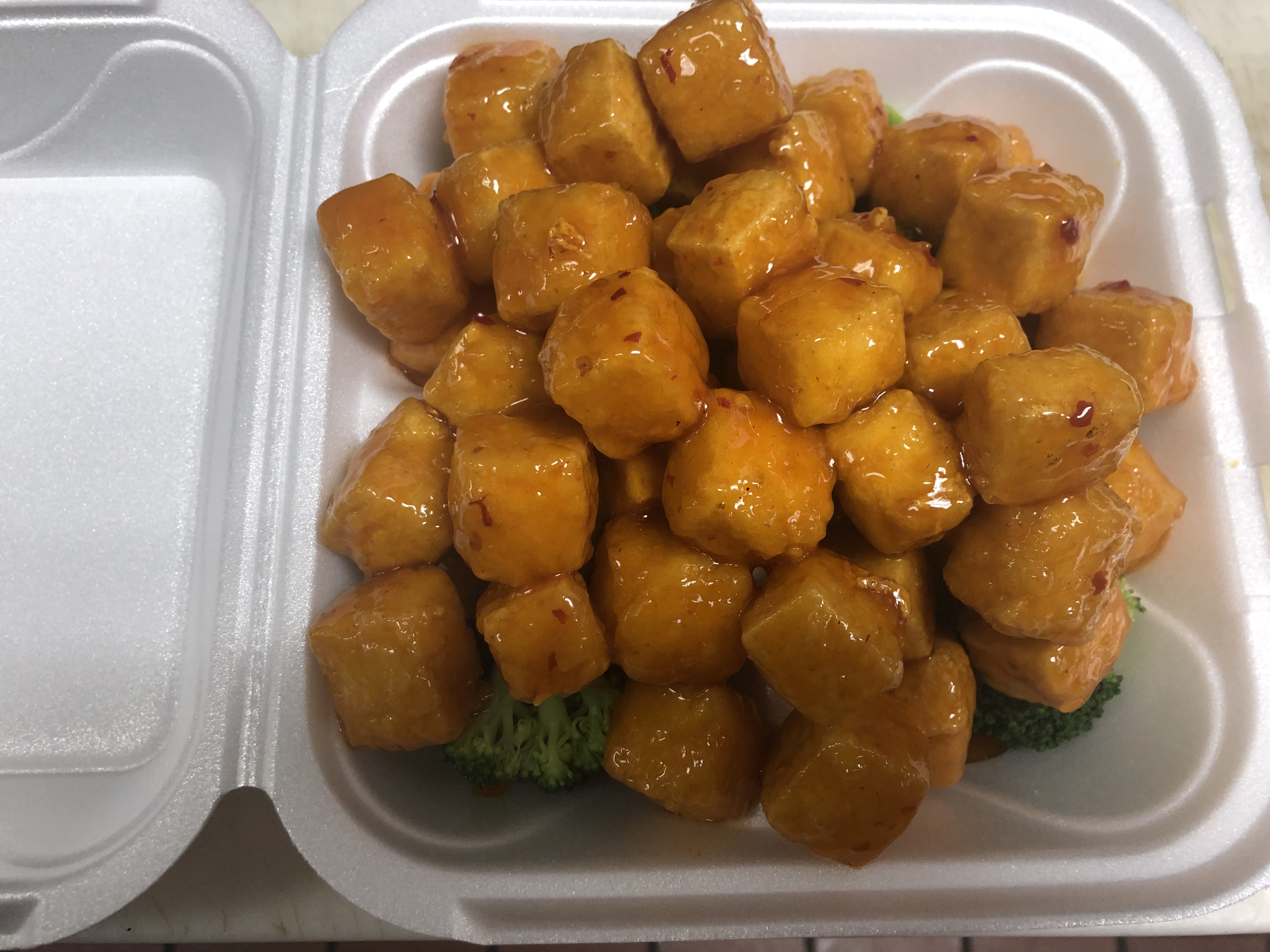 Order V08. General Tso's Tofu food online from Golden China store, Canton on bringmethat.com