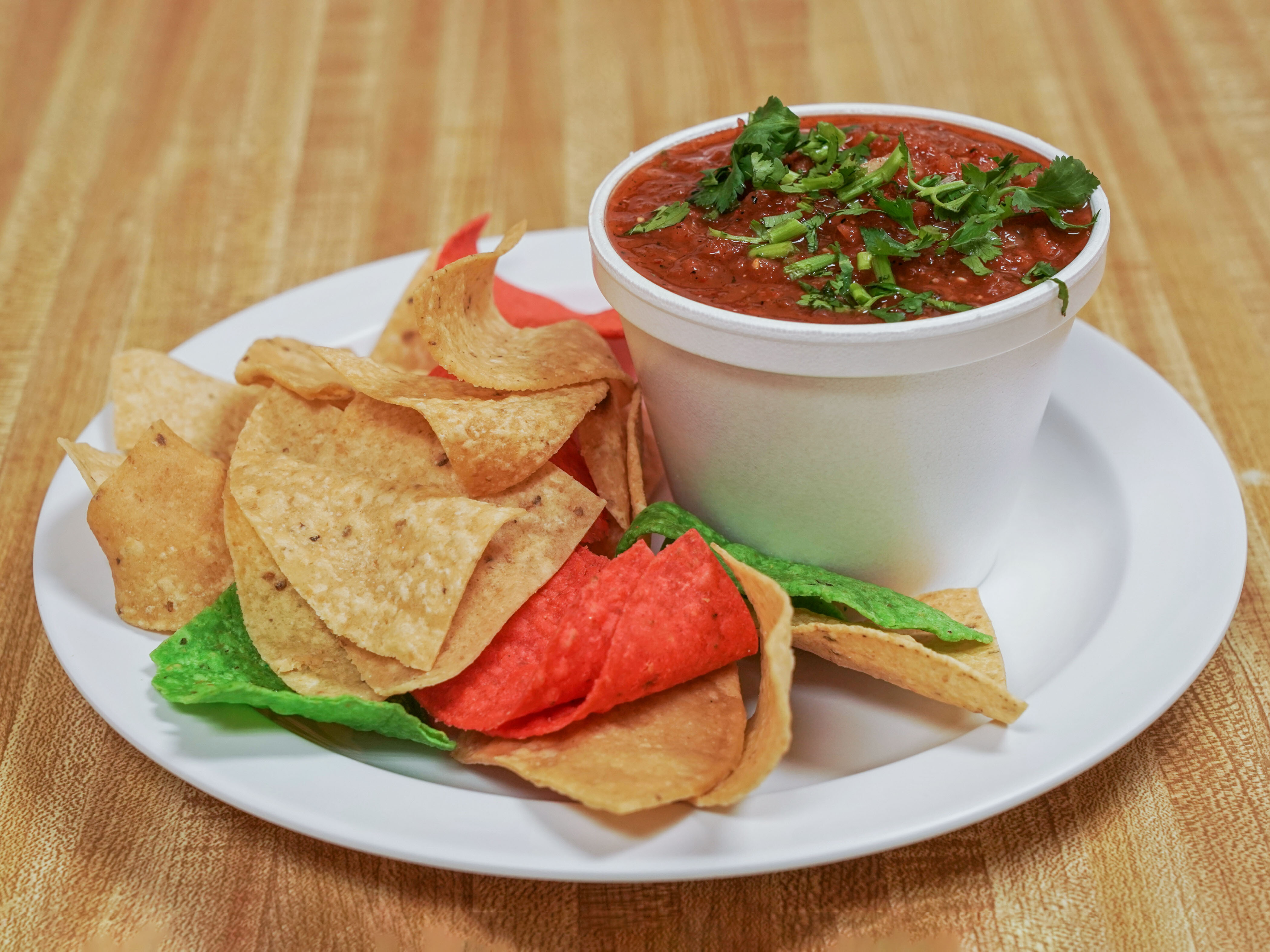 Order Small Chips and Salsa food online from Don Jacinto Pollo Grill store, Santa Ana on bringmethat.com