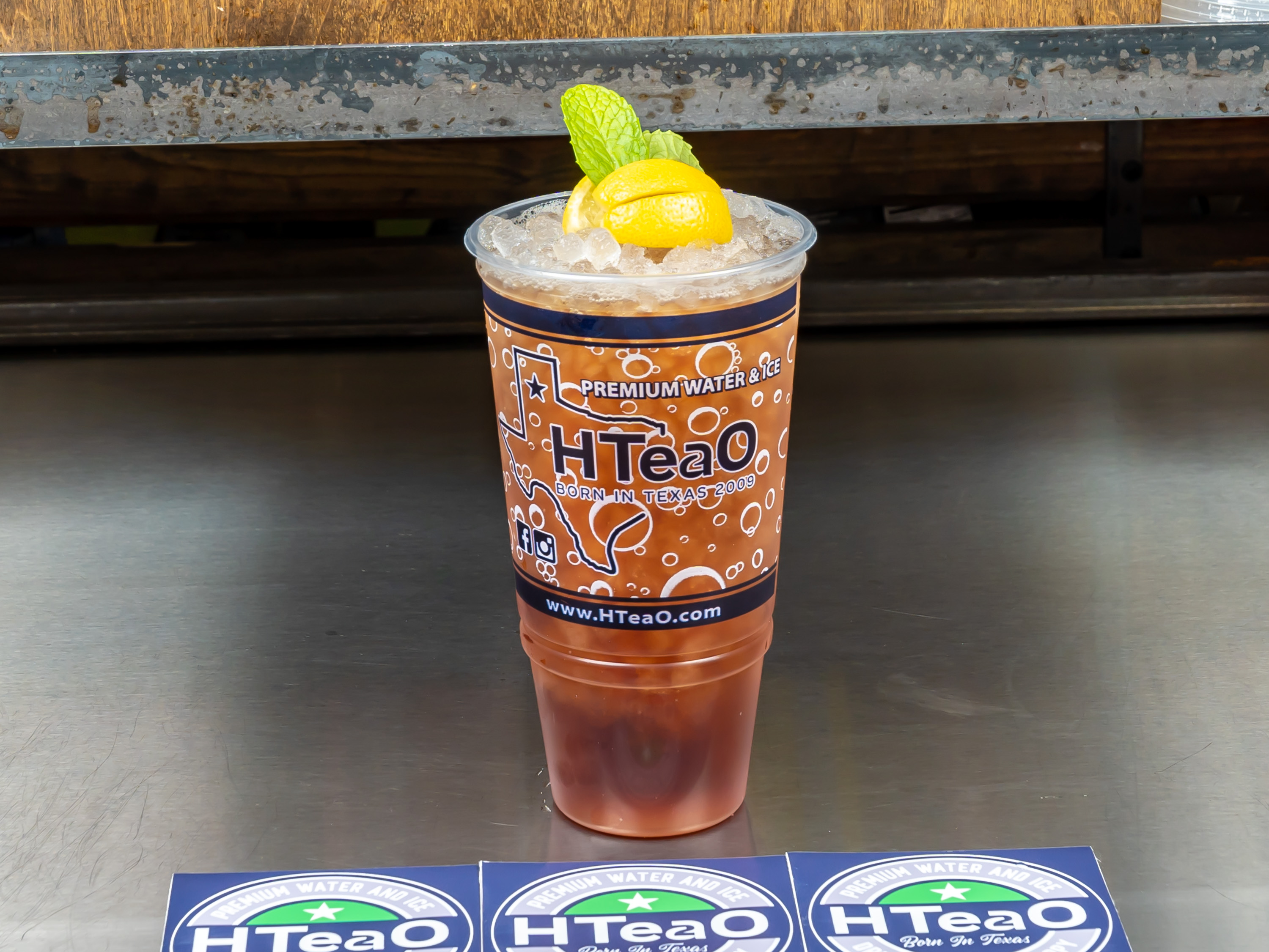 Order Mint Iced Tea food online from Hteao store, Plano on bringmethat.com