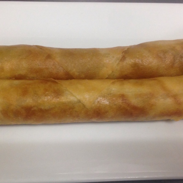 Order Fried Spring Roll food online from Ratee Thai store, Richmond on bringmethat.com