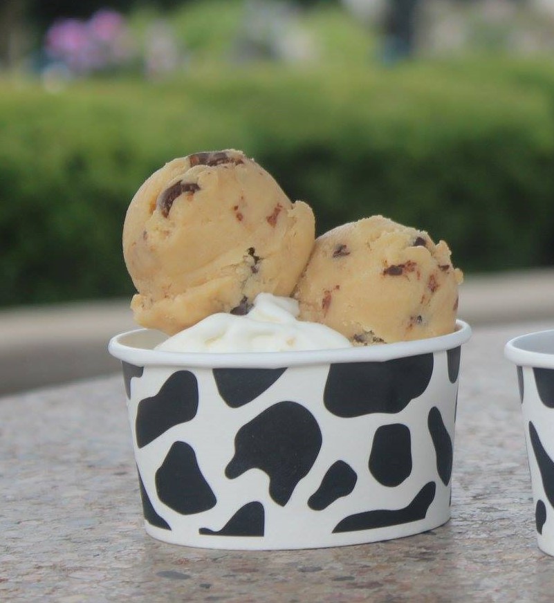 Order Small Chocolate Chunk Cookie Dough food online from Creamery store, Frankfort on bringmethat.com