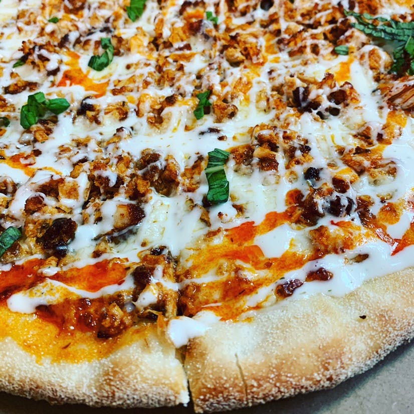 Order Buffalo Chicken Rancher Pizza - Small 14'' food online from Pizza By Rocco store, Natick on bringmethat.com