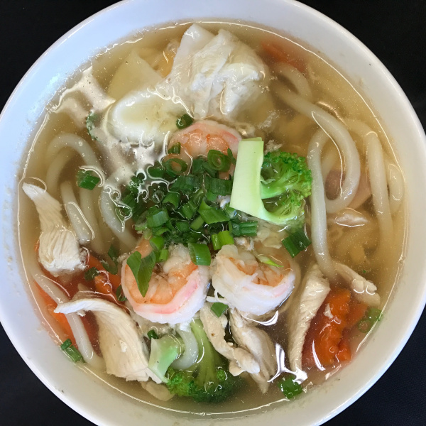 Order 4. Nabeyaki Udon Soup food online from Sakura Asian Fusion store, Kissimmee on bringmethat.com