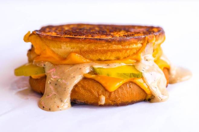 Order Super Smasher Ultimate Grilled Cheese food online from Goldies Burgers and Fries store, Newark on bringmethat.com