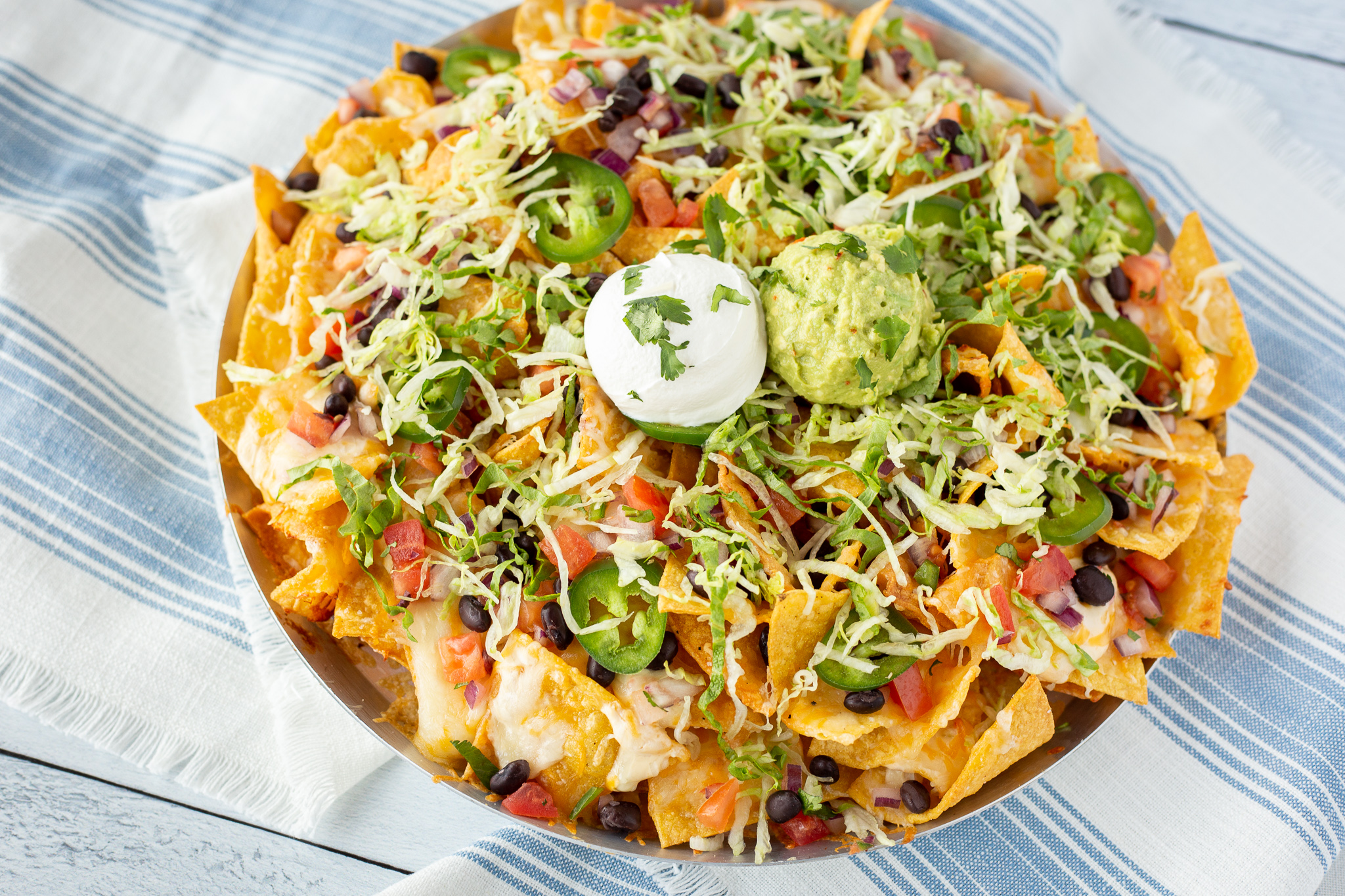 Order Knock-Out Nachos food online from Max & Erma store, Mars on bringmethat.com