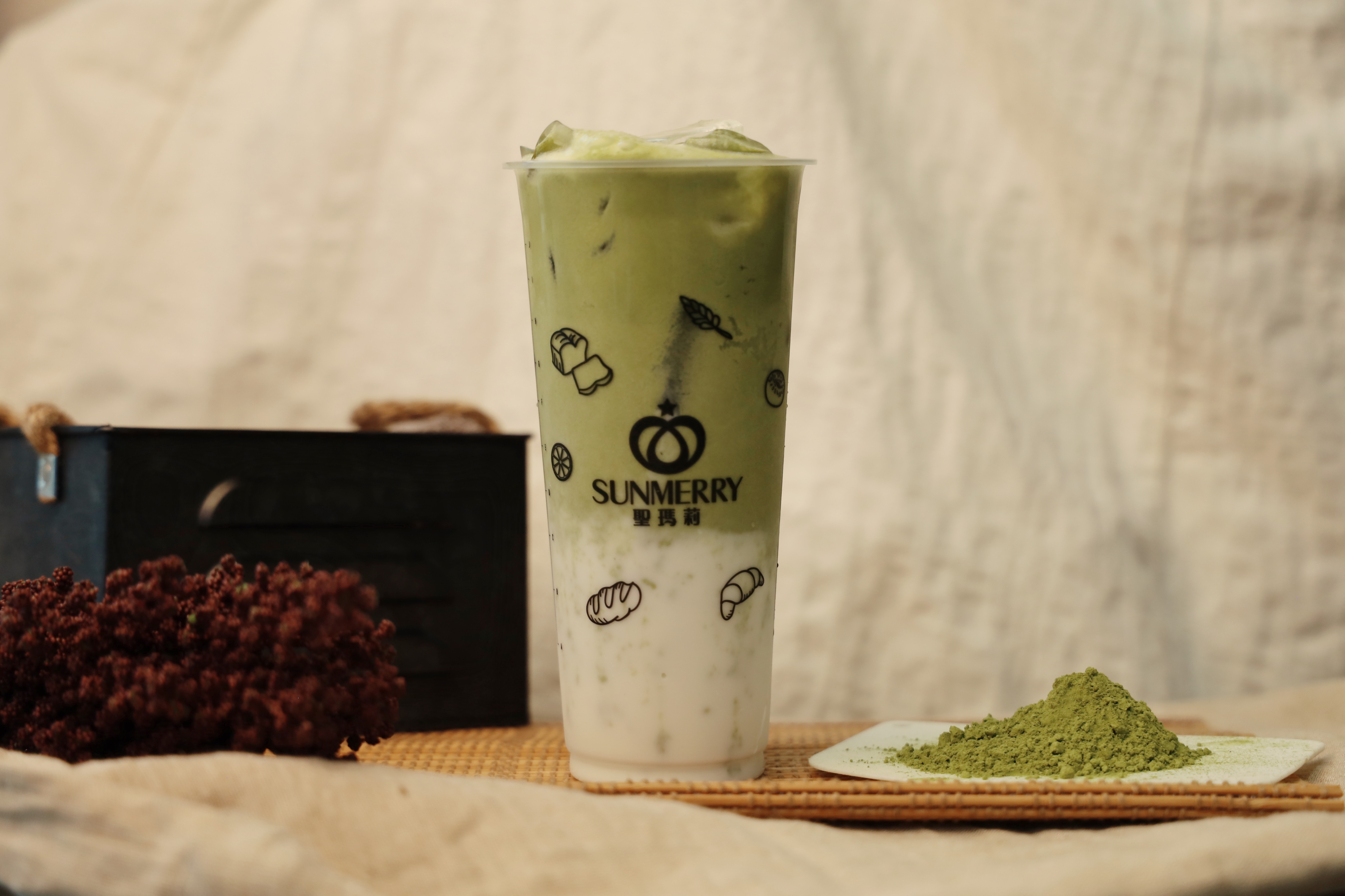Order Matcha Latte food online from Sunmerry Bakery store, Gardena on bringmethat.com