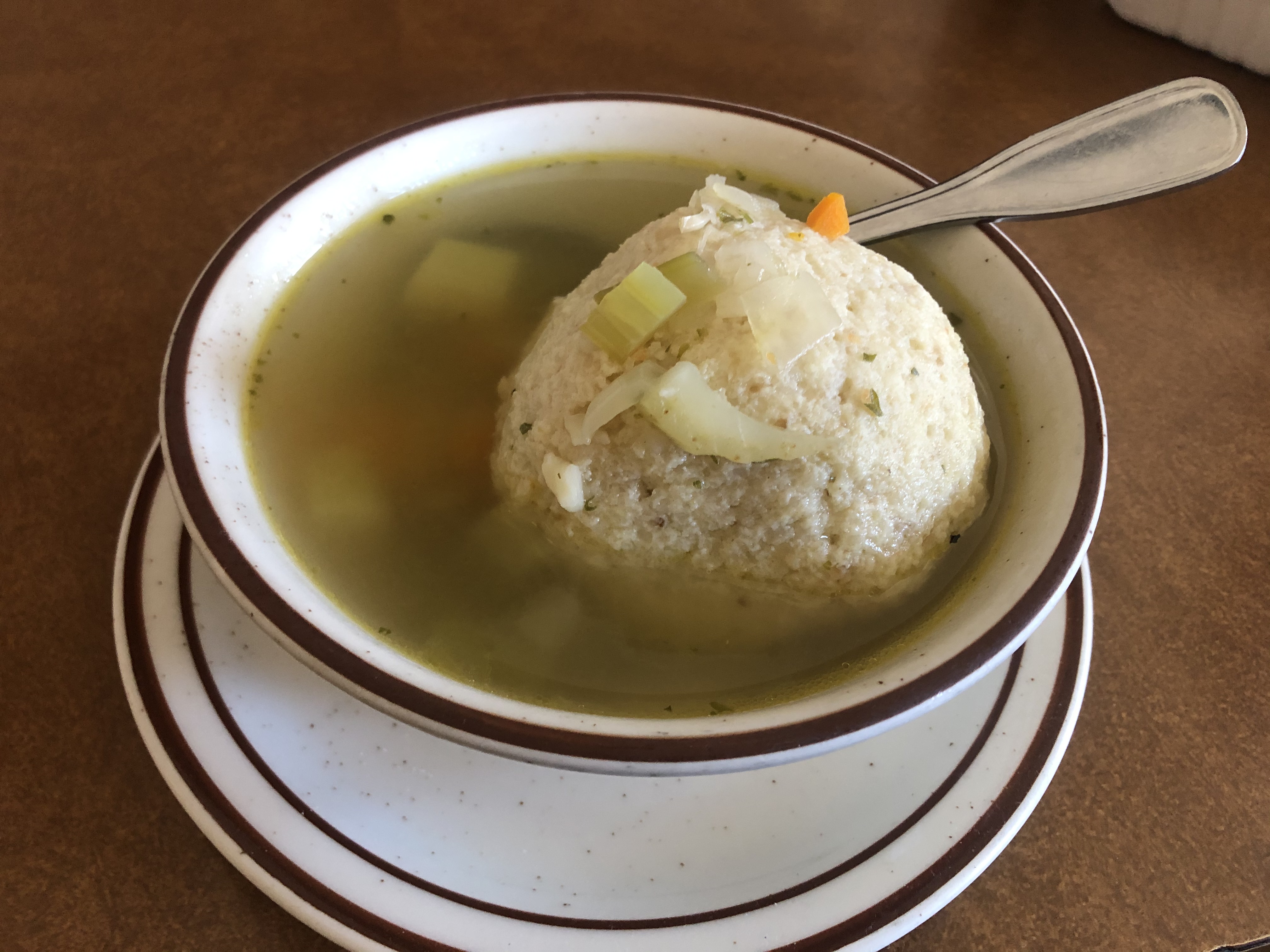 Order Vegetarian Matzo Ball Soup food online from Canter Deli store, Los Angeles on bringmethat.com