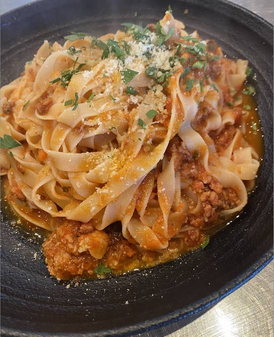 Order Fettuccine Bolognese food online from Boca Pizzeria - Corte Madera store, Corte Madera on bringmethat.com