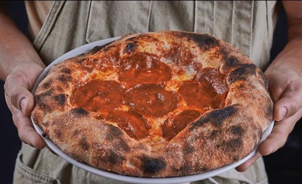 Order Spicy Honey Pizza food online from Pizzeria Bardea store, Wilmington on bringmethat.com
