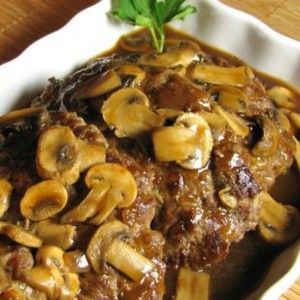 Order Beef with Mushrooms and Bamboo Shoots food online from Dragon Phoenix Chinese Restaurant store, Meriden on bringmethat.com
