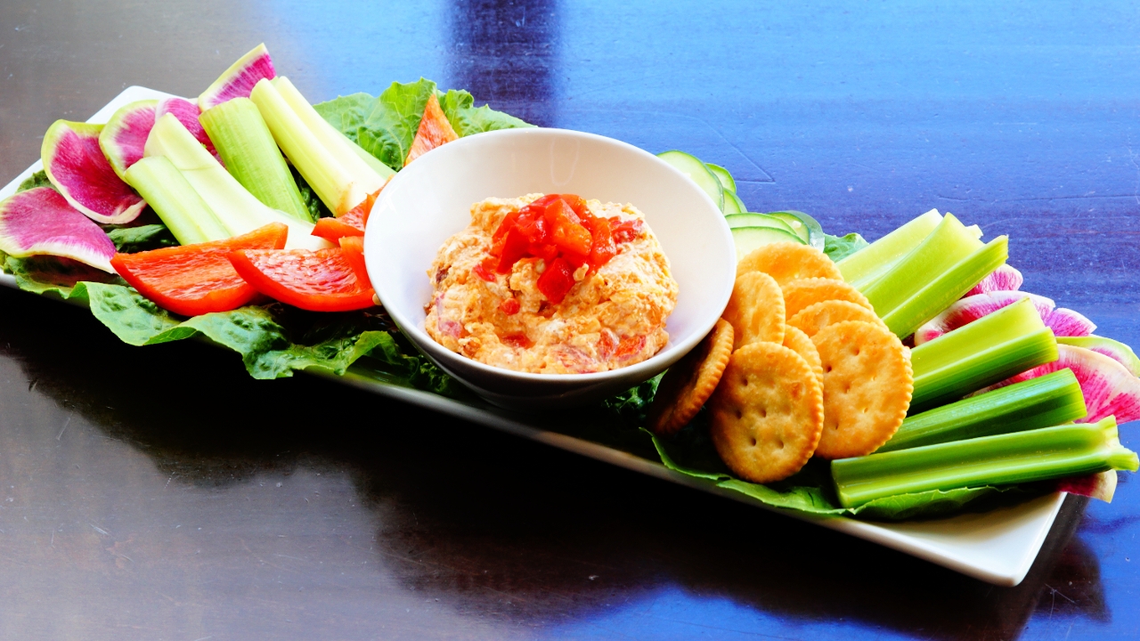 Order Pimento Cheese Dip food online from Pub 819 store, Hopkins on bringmethat.com
