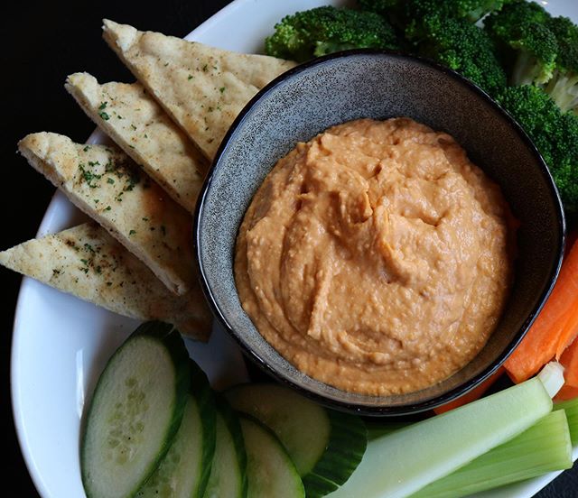 Order Hummus Plate food online from District 118 Kitchen And Bar store, Newton Upper Falls on bringmethat.com