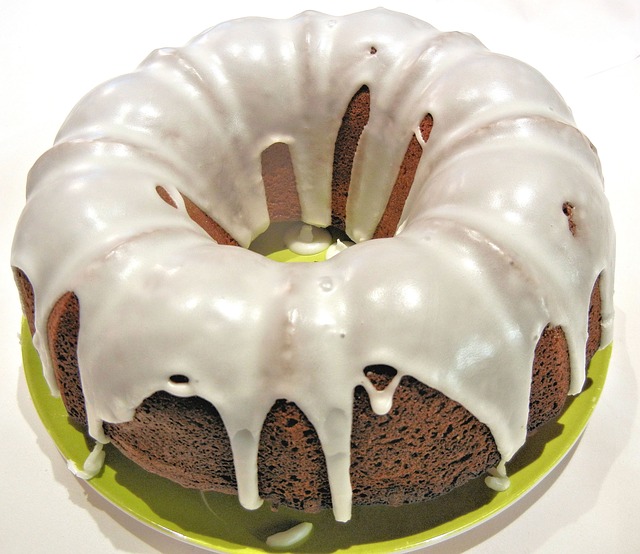 Order Slice of  Pound Cake food online from Crave Bakery And Bar store, Chesapeake on bringmethat.com