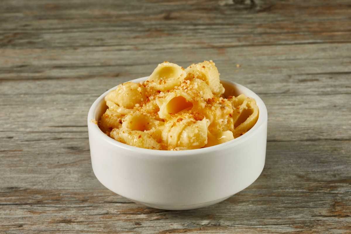 Order SIDE PREMIUM MAC & CHEESE food online from Miller's Ale House store, Levittown on bringmethat.com