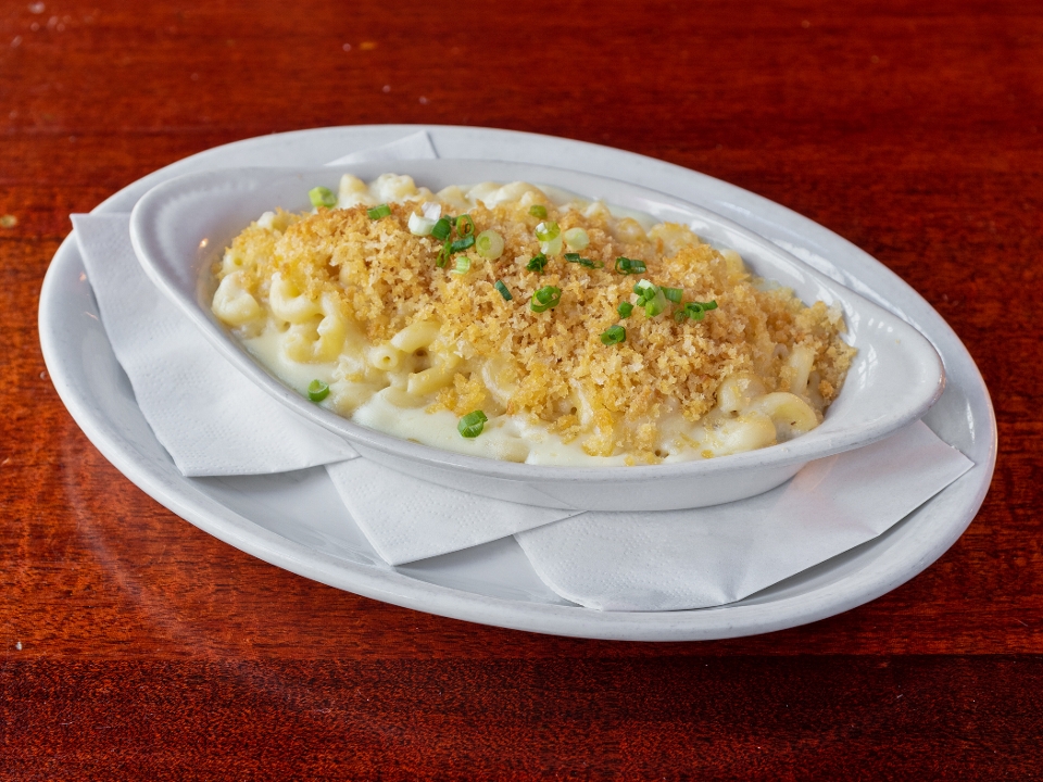 Order Four Cheese Mac & Cheese food online from Harry's Bar And Grill store, Boston on bringmethat.com