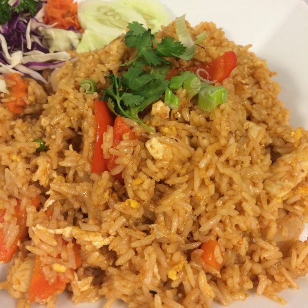 Order Sriracha Basil Fried Rice food online from Thai Tea Asian Fusion Cafe  store, Irving on bringmethat.com