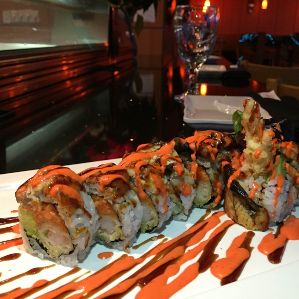 Order Dragon Roll food online from Shinto Japanese Steakhouse & Sushi Bar store, Naperville on bringmethat.com
