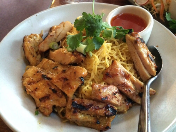 Order BBQ Chicken Noodles food online from Rin's Thai Restaurant store, San Francisco on bringmethat.com