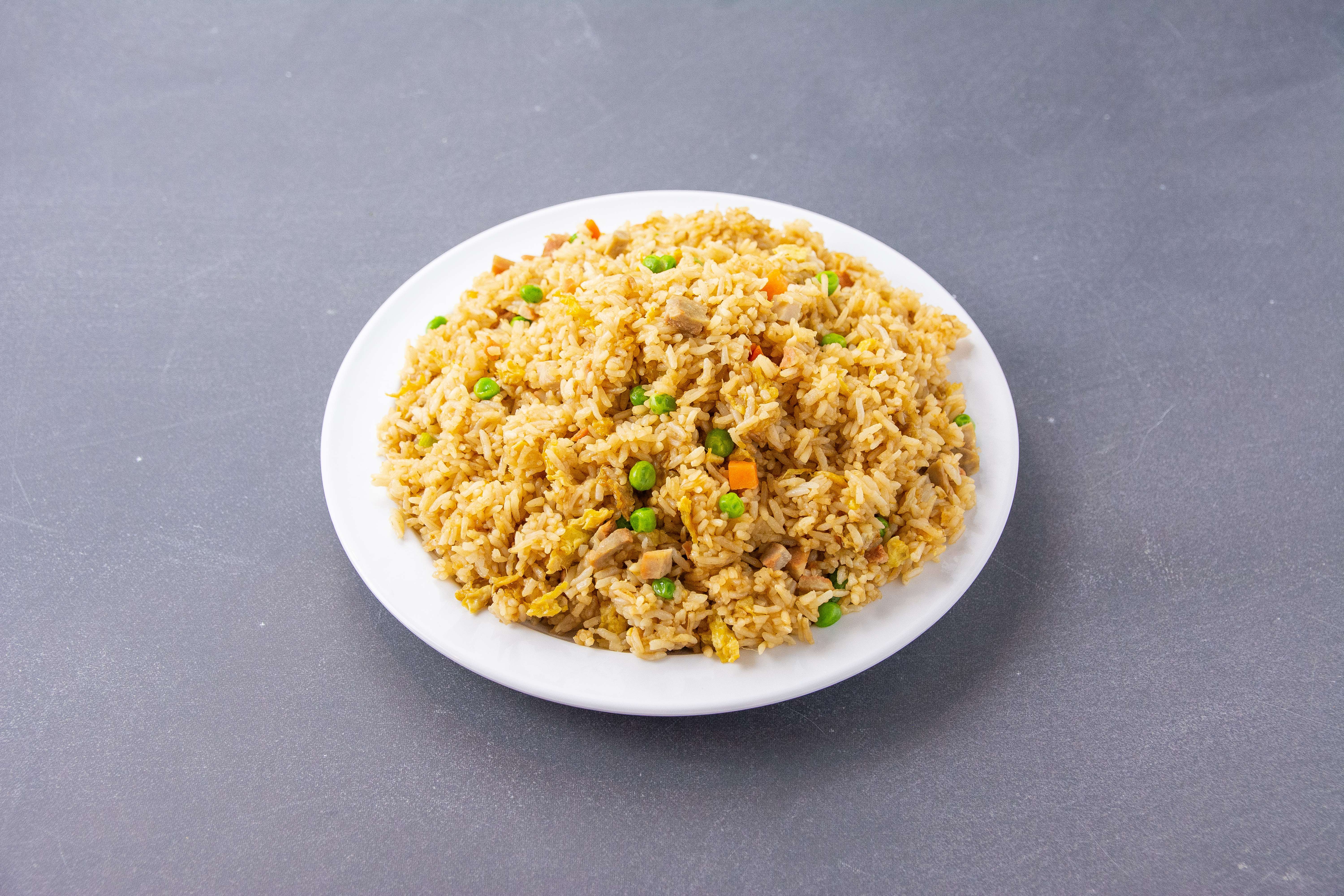 Order 130. BBQ Pork Fried Rice food online from New Hong Kong Restaurant store, San Leandro on bringmethat.com