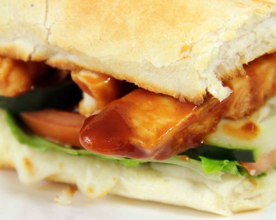 Order BBQ Chicken Sandwich food online from Tumby Pizza store, Los Angeles on bringmethat.com