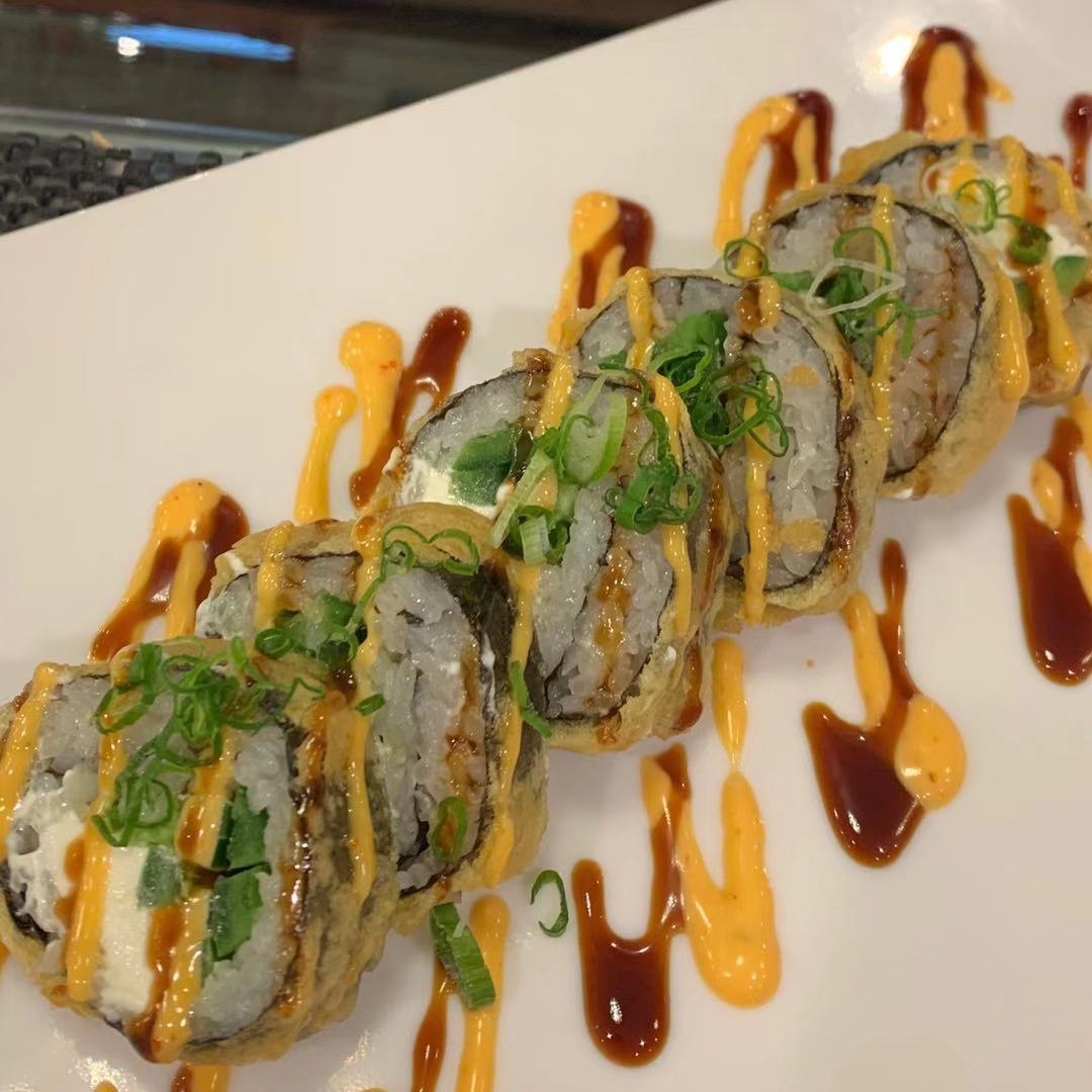 Order M9. Jalapeno Roll (6pcs) food online from Red 88 Asian Bistro store, South Jordan on bringmethat.com