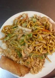 Order L10. Chicken Lo Mein food online from Taste Of China store, Spring Hill on bringmethat.com