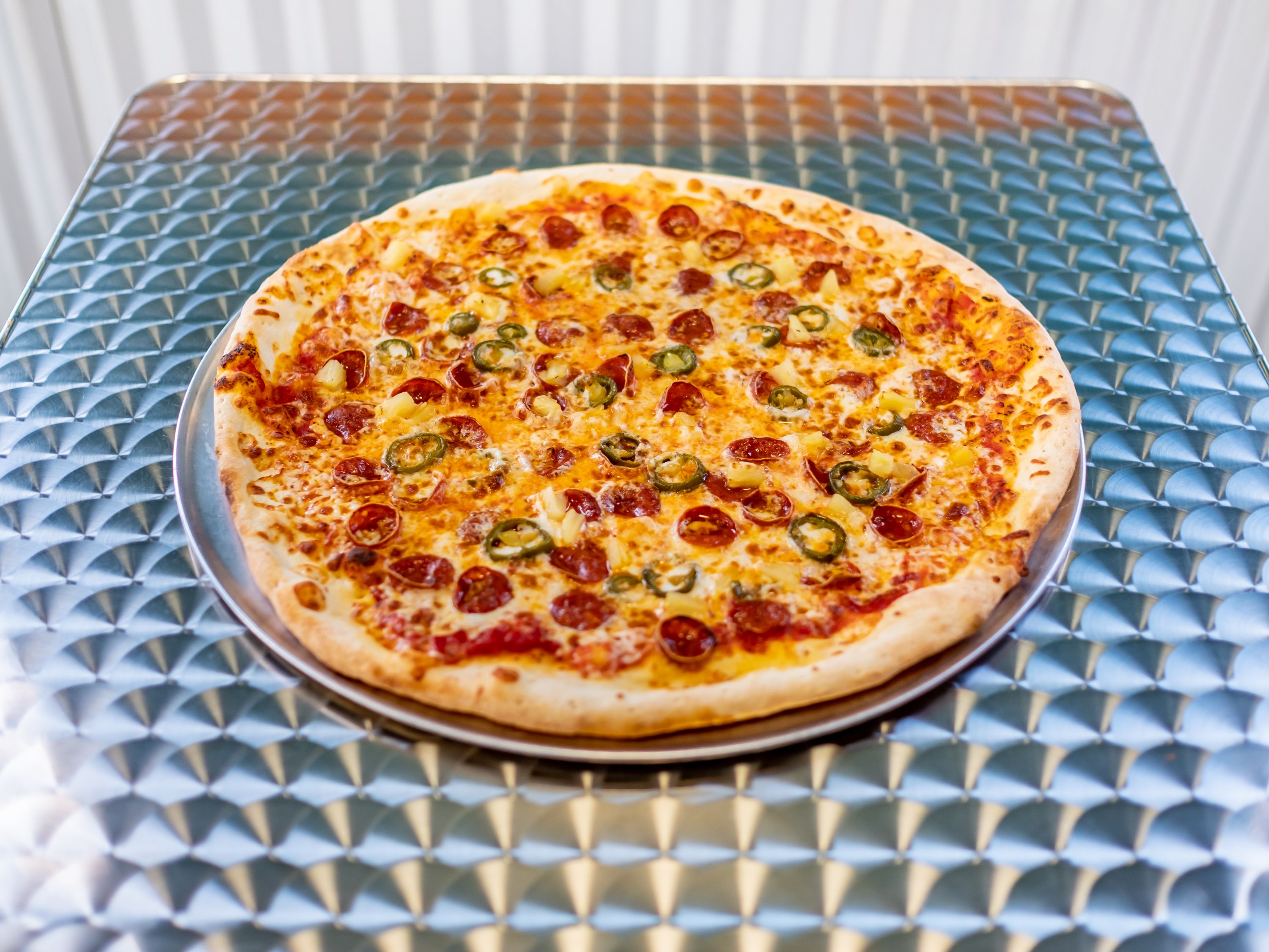 Order Sweet and Spicy Hot Pizza food online from Seaside Pizza Co store, San Diego on bringmethat.com