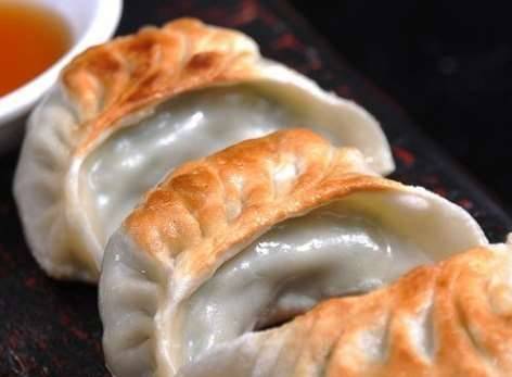Order Fried Pork Dumpling寧        鍋 貼 food online from China Boy store, Washington on bringmethat.com