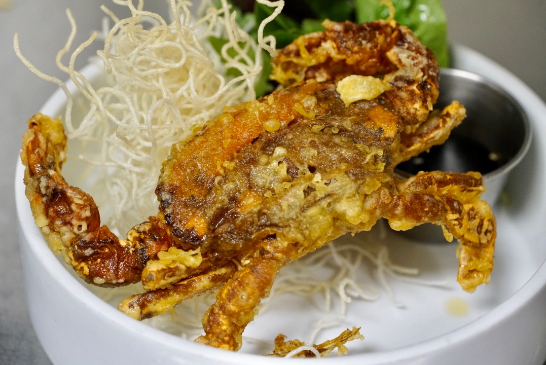 Order Soft Shell Crab Tempura food online from Indie Cafe store, Chicago on bringmethat.com