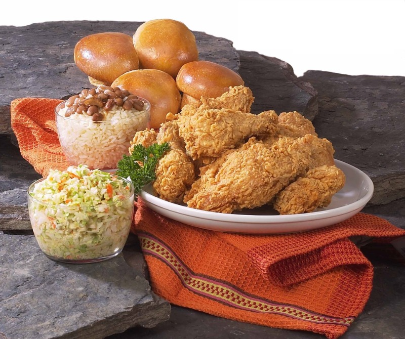 Order 1. Eight Piece Family Combo food online from Hartz Chicken Buffet store, Humble on bringmethat.com