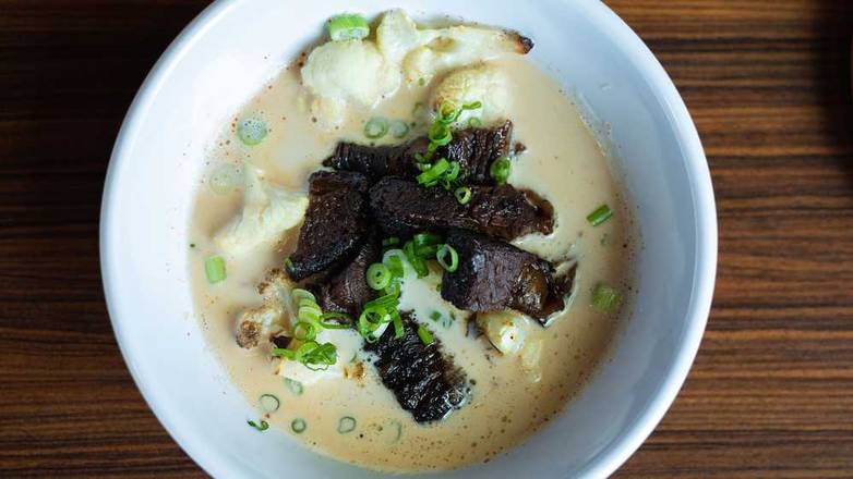Order White Curry with Brisket Burnt-Ends food online from EEM store, Portland on bringmethat.com