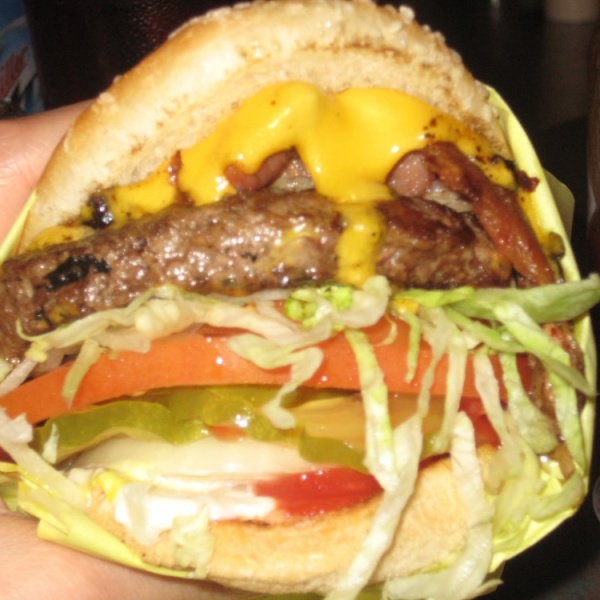 Order Cheese Burger food online from Liticker's Mexican Grill store, San Diego on bringmethat.com