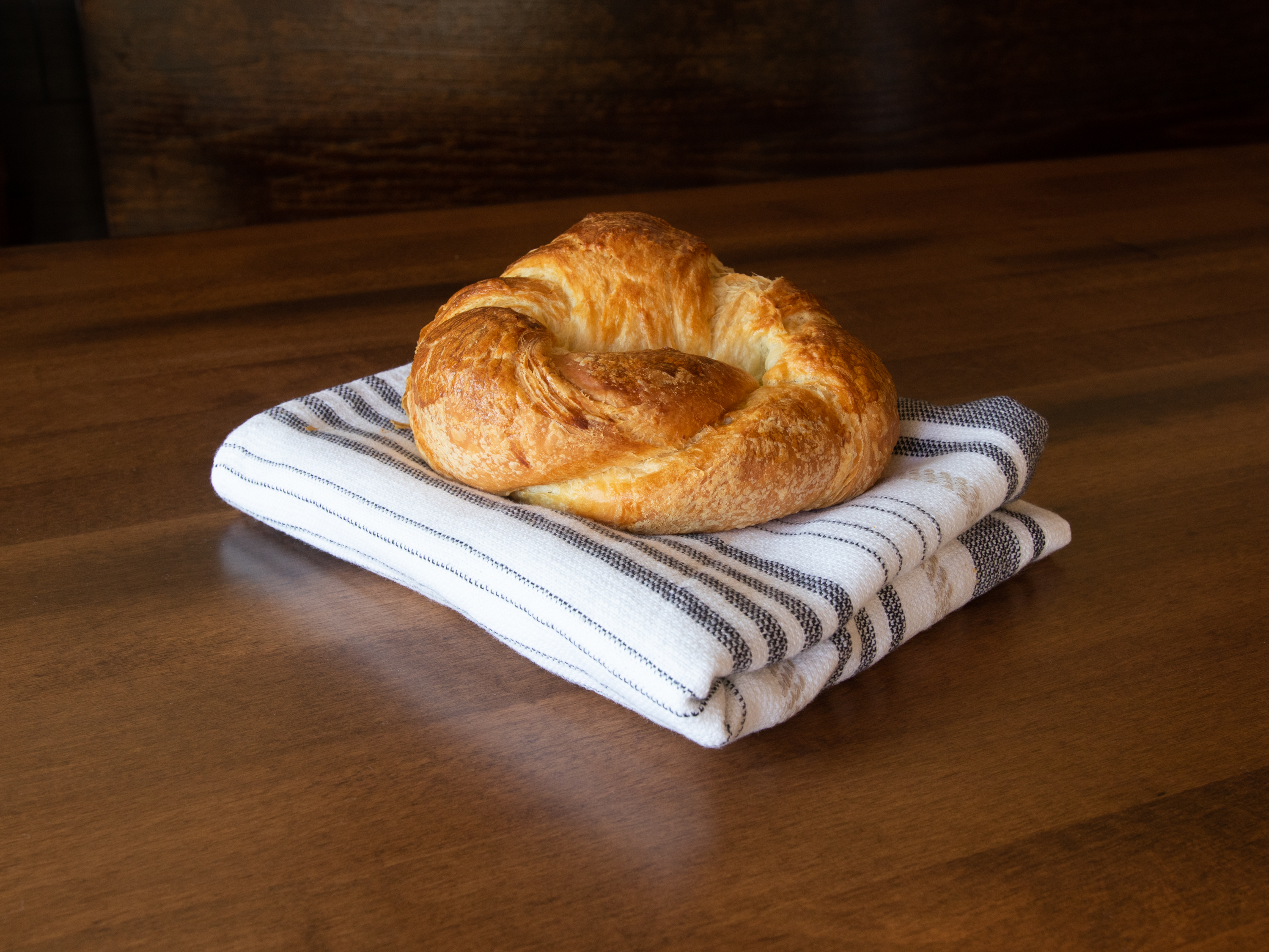 Order Croissant food online from House Of Bagels store, San Jose on bringmethat.com