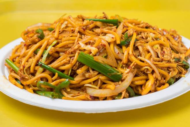 Order Szechuan Lo Mein Noodles food online from Chinese Dhaba store, Suwanee on bringmethat.com