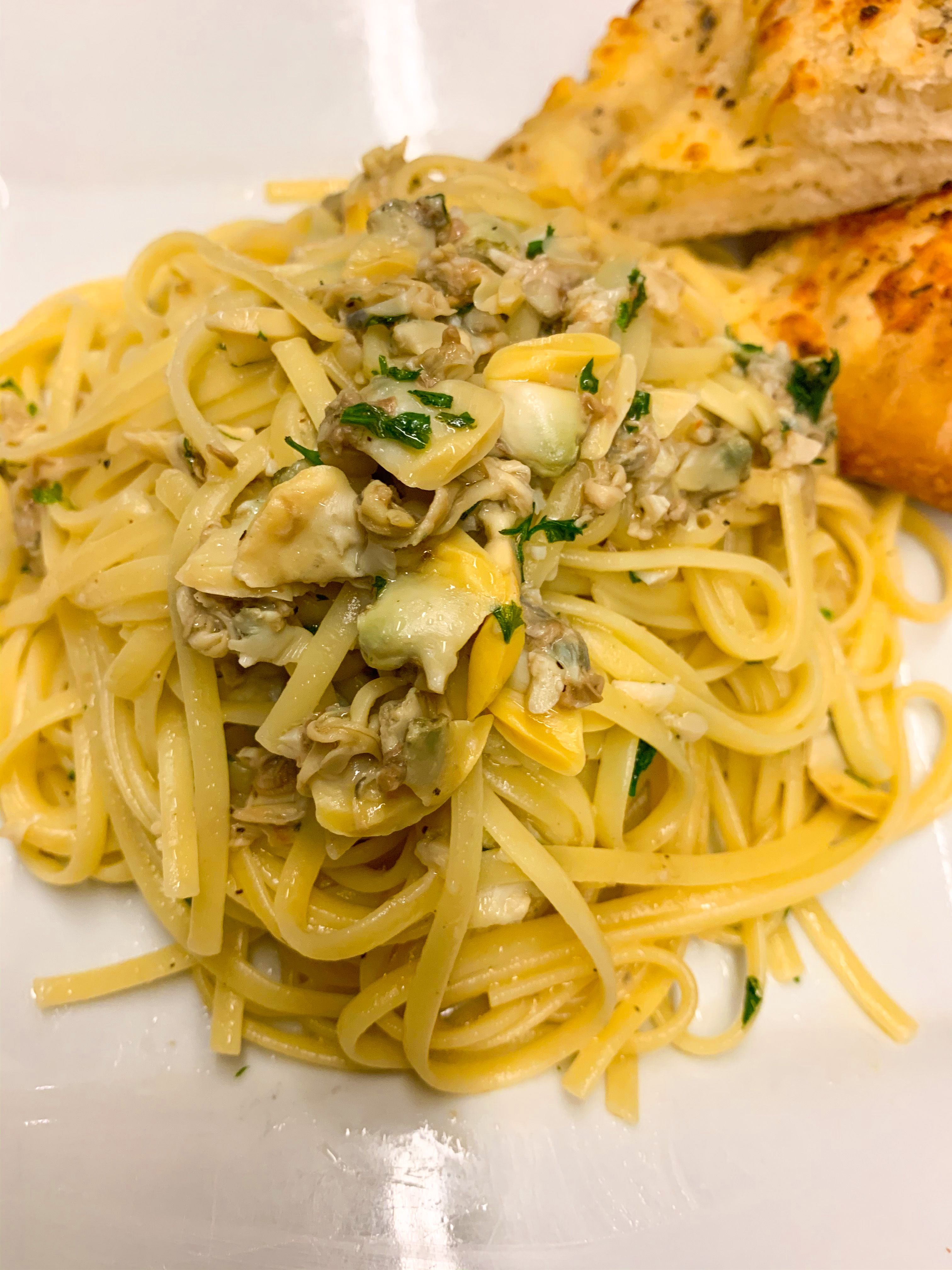 Order Linguine Clam Sauce food online from Greenwich village pizza store, West Hollywood on bringmethat.com