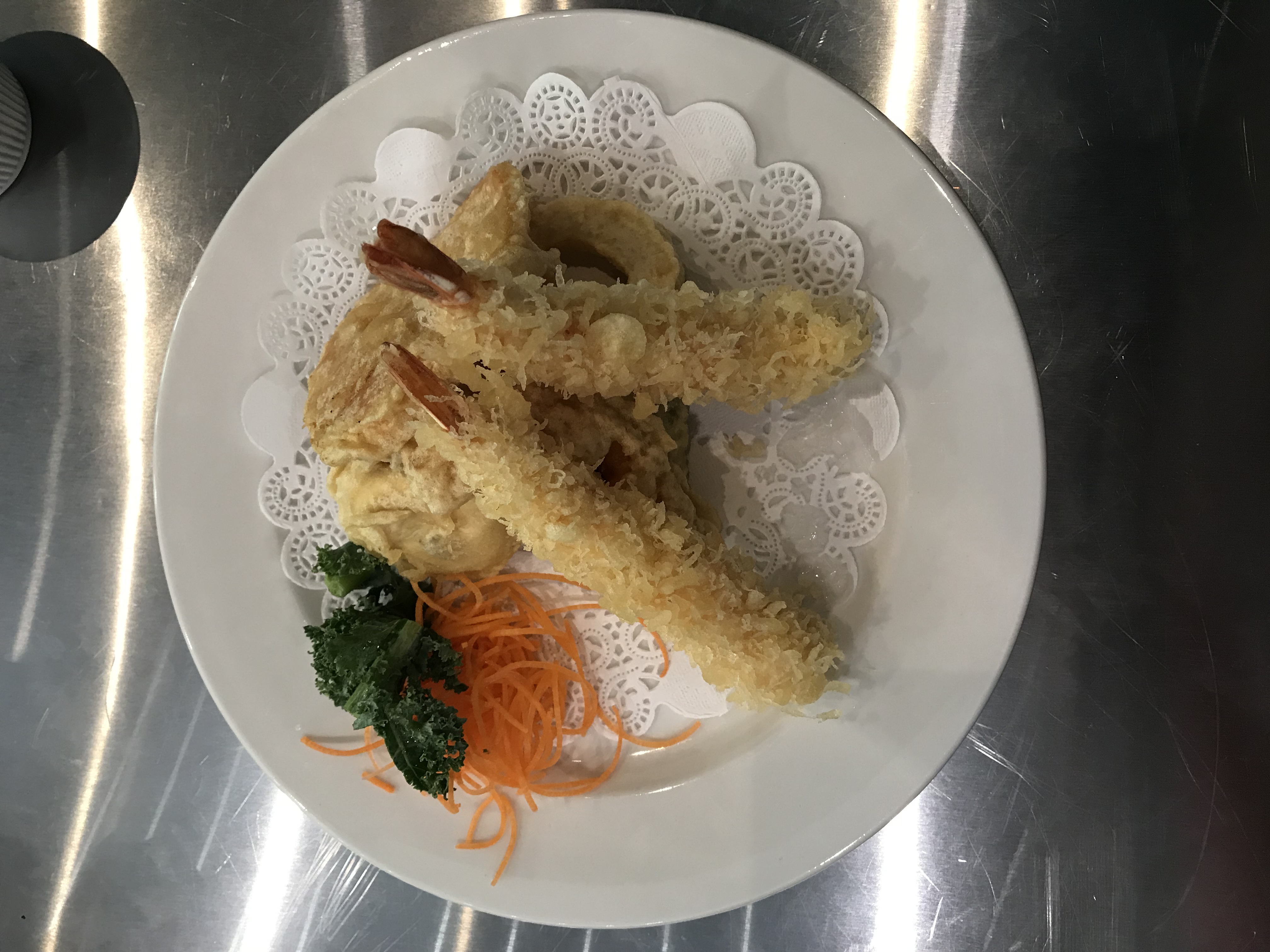 Order Shrimp Tempura Appetizer food online from Oishi Asian Cuisine store, Scotia on bringmethat.com