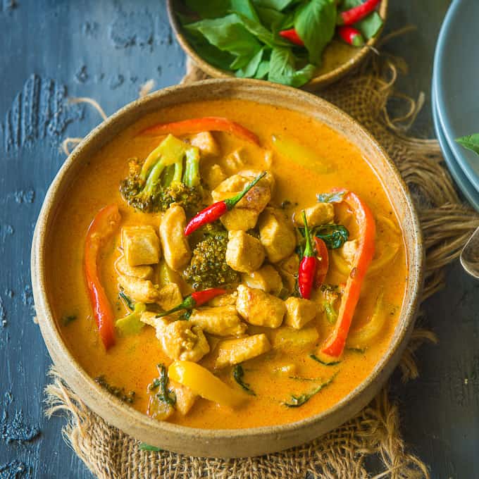 Order Panang Curry food online from Hollywood Noodle store, Arcadia on bringmethat.com