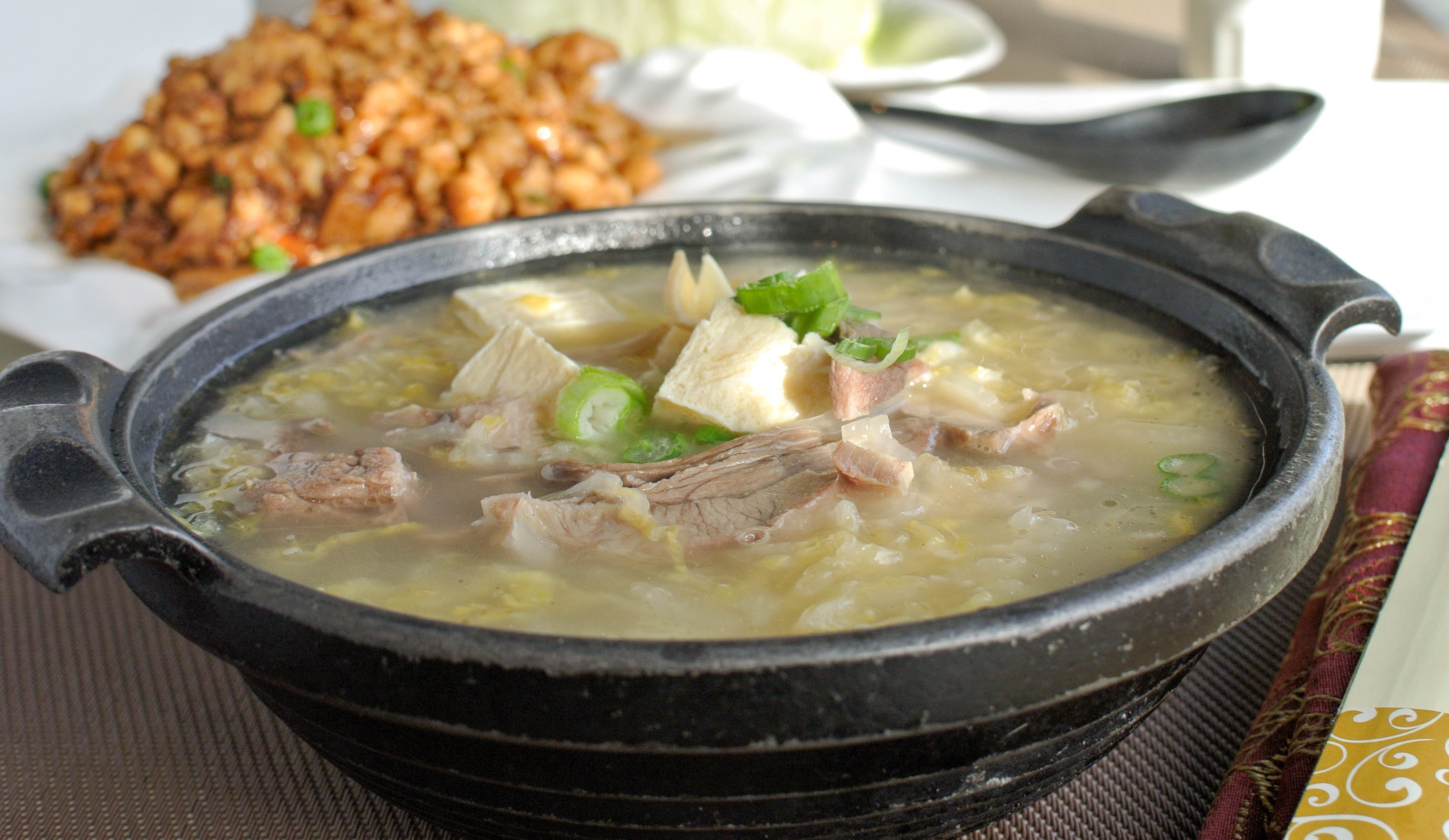 Order Pork & Cabbage Hotpot Soup 酸菜白肉砂鍋 food online from Fey Restaurant store, Menlo Park on bringmethat.com