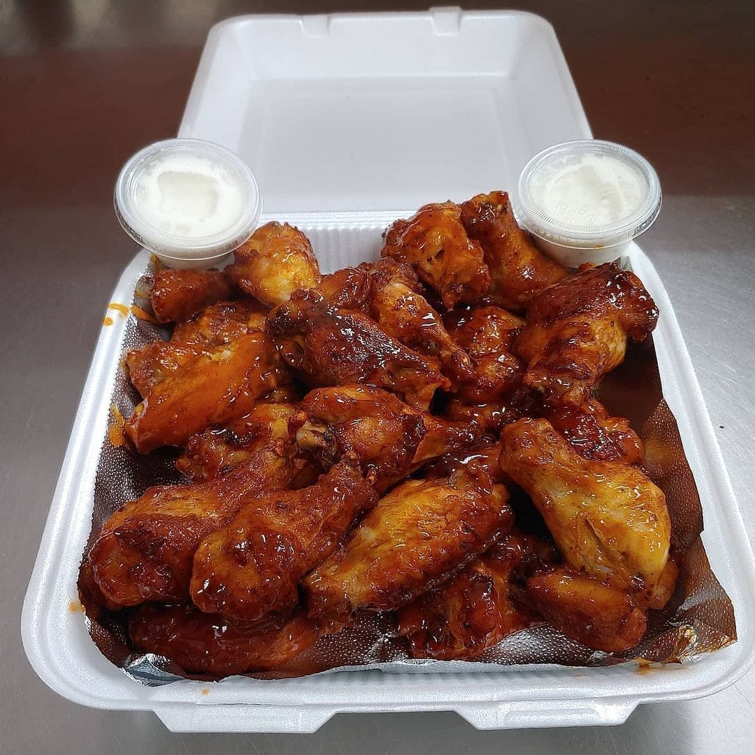 Order Buffalo Wings - 5 Pieces food online from Marcello's Pizza and Pasta store, Riverside on bringmethat.com