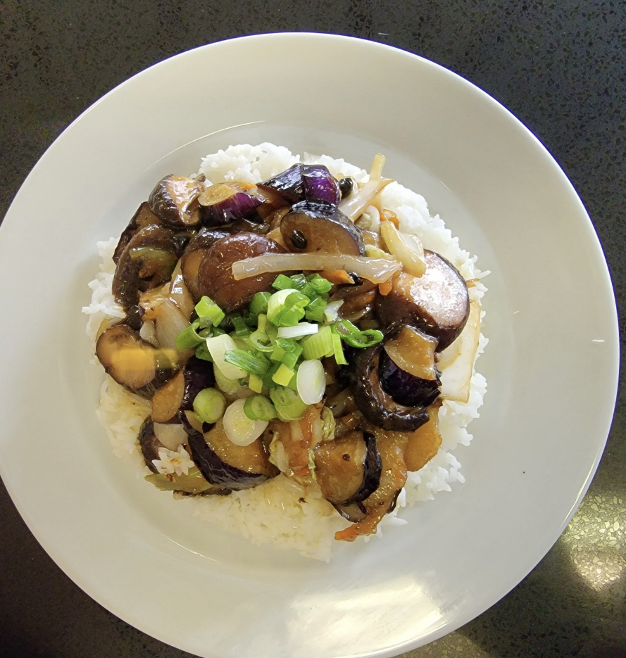Order Eggplant with Black Mushroom Over Rice food online from Tea Plus Noodle store, Burlingame on bringmethat.com