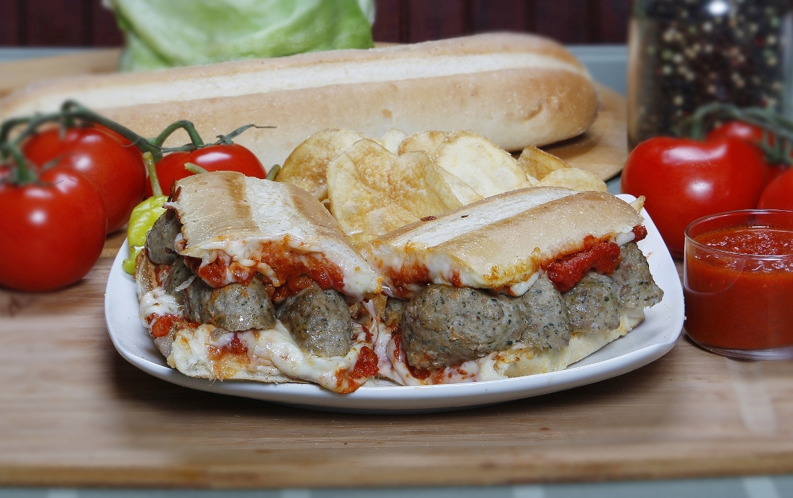 Order Meatball Melt food online from Zeppe's Pizzeria store, Painesville on bringmethat.com