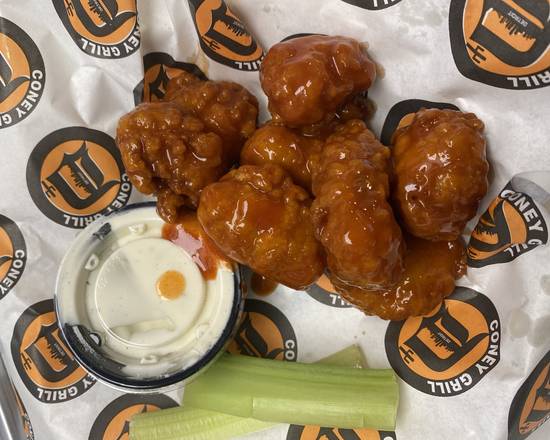 Order BONELESS WINGS food online from Detroit Coney Grill store, Scottsdale on bringmethat.com