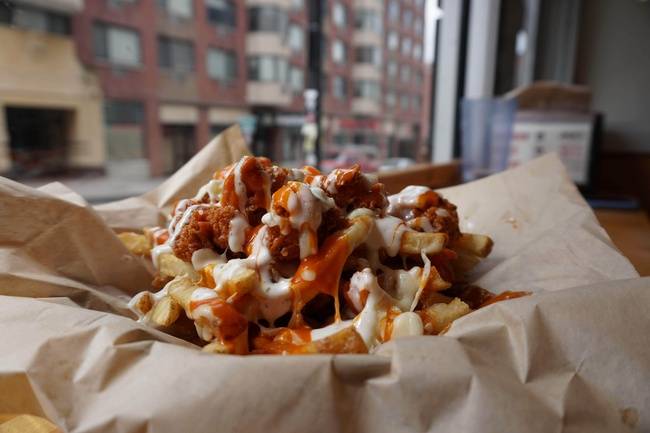 Order Buffalo Chicken Poutine - Half Order food online from Jack's Grill store, Ithaca on bringmethat.com