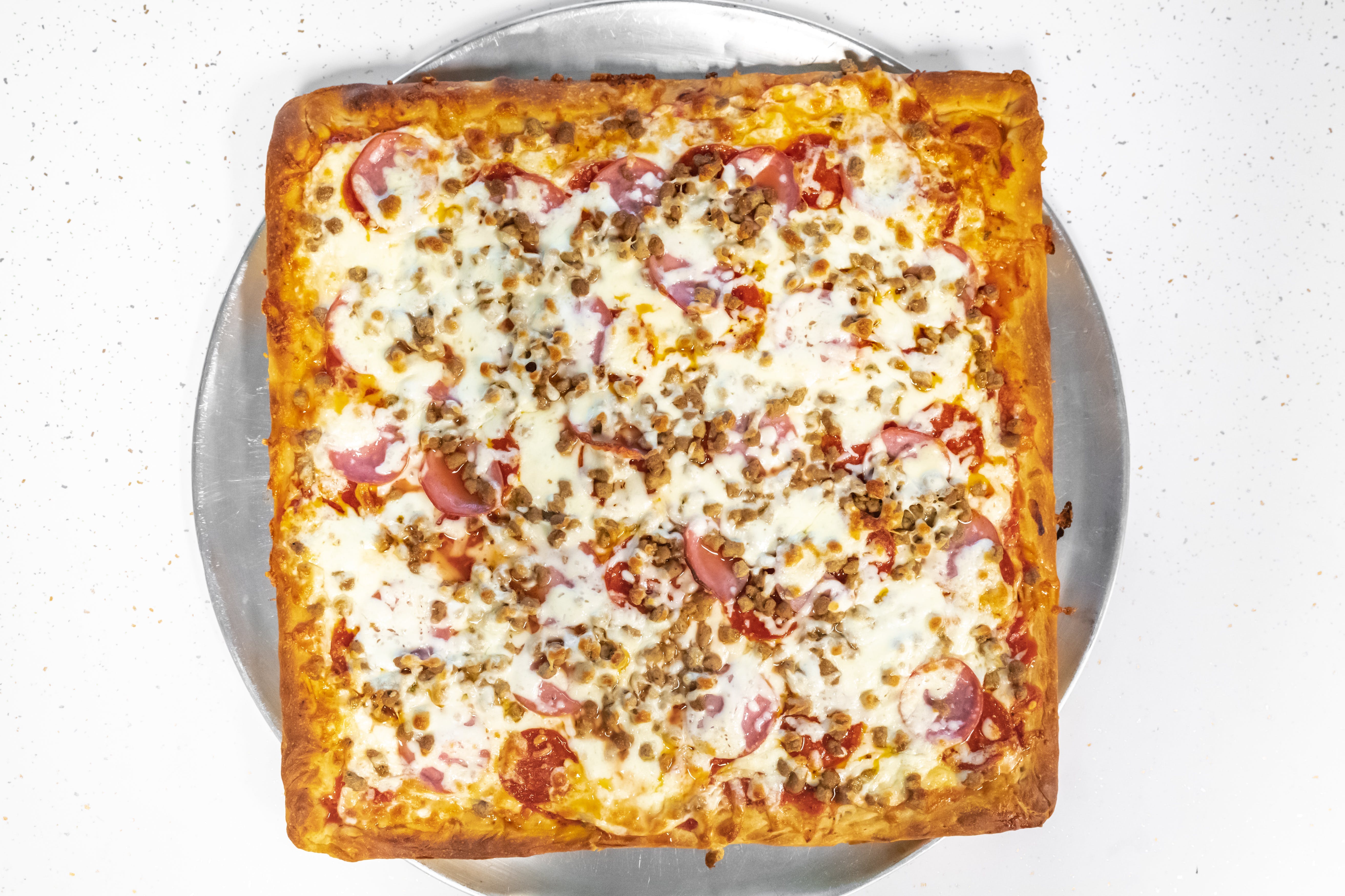 Order Sicilian Cheese Pizza - 16'' (12 Pieces) food online from Brooklyns Best Pizza & Pasta store, Arlington on bringmethat.com